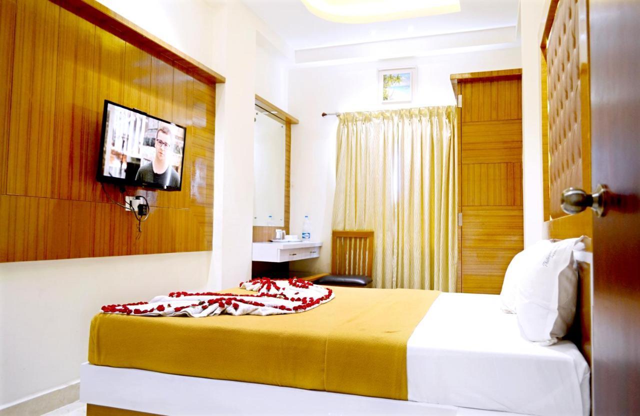 Hotel Tr Residency à Pondichéry Extérieur photo