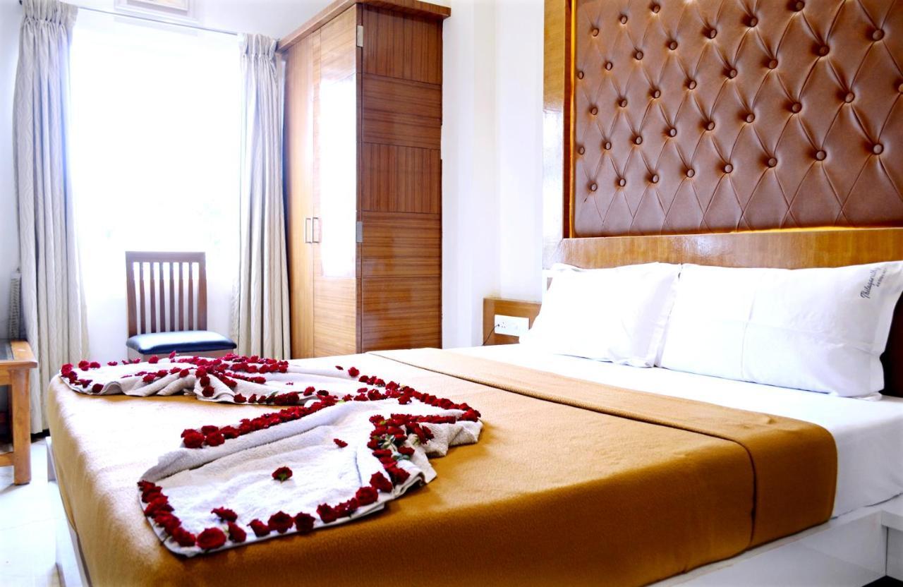 Hotel Tr Residency à Pondichéry Extérieur photo